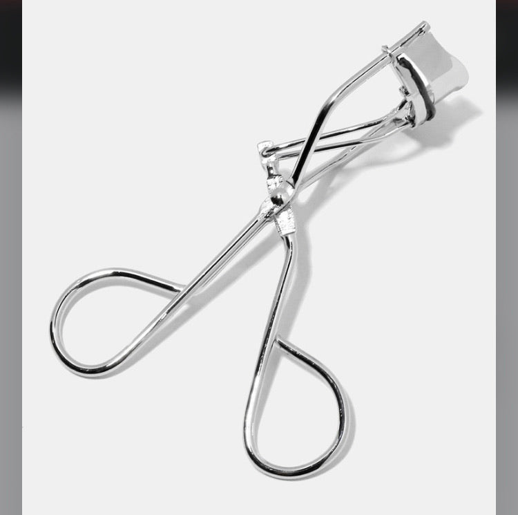 Eyelash curler