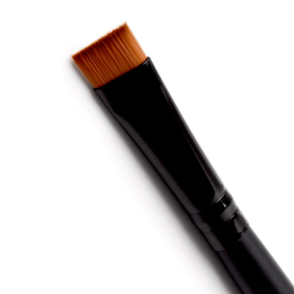 Flat definer brush