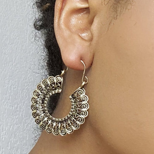 Open circle antique hoops